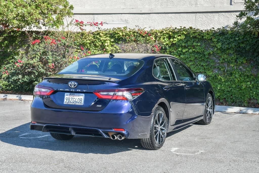 Thumbnail: 2022 Toyota Camry - 6