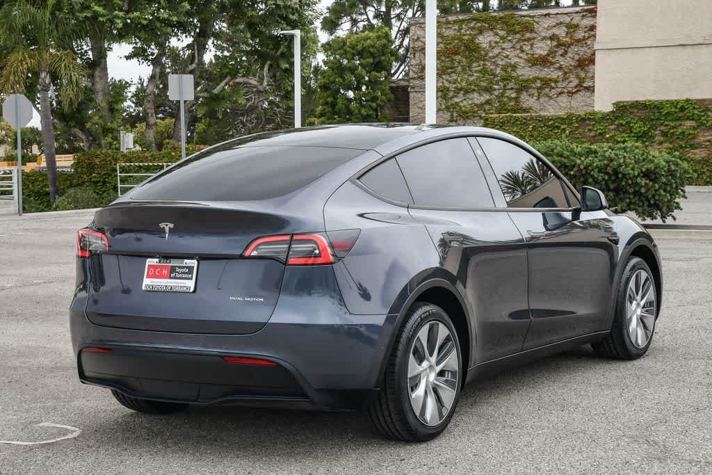 Thumbnail: 2021 Tesla Model Y - 9
