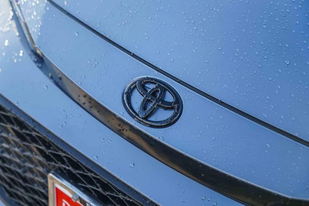 New 2026 Toyota Corolla SE Sedan