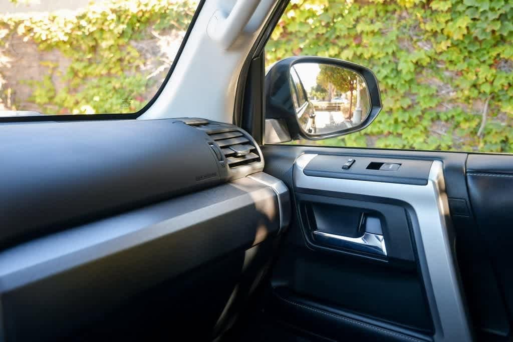 Thumbnail: 2021 Toyota 4Runner - 28