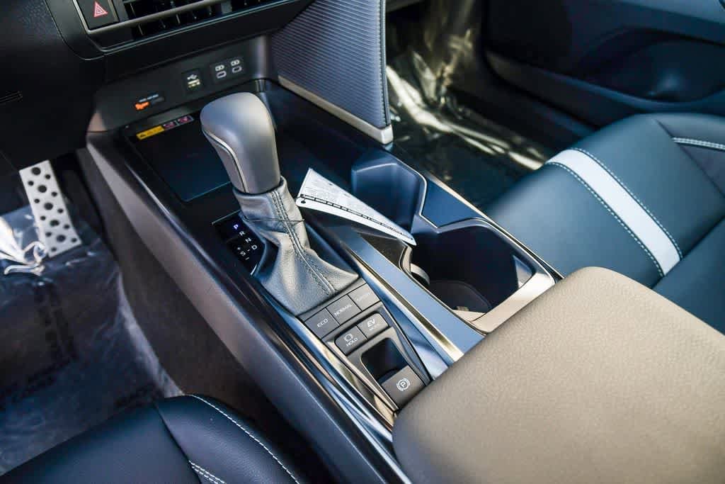 Thumbnail: 2026 Toyota Camry - 19