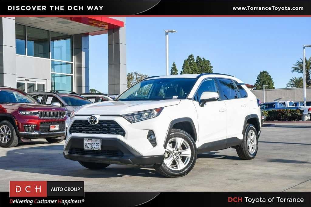 Thumbnail: 2021 Toyota RAV4 - 1