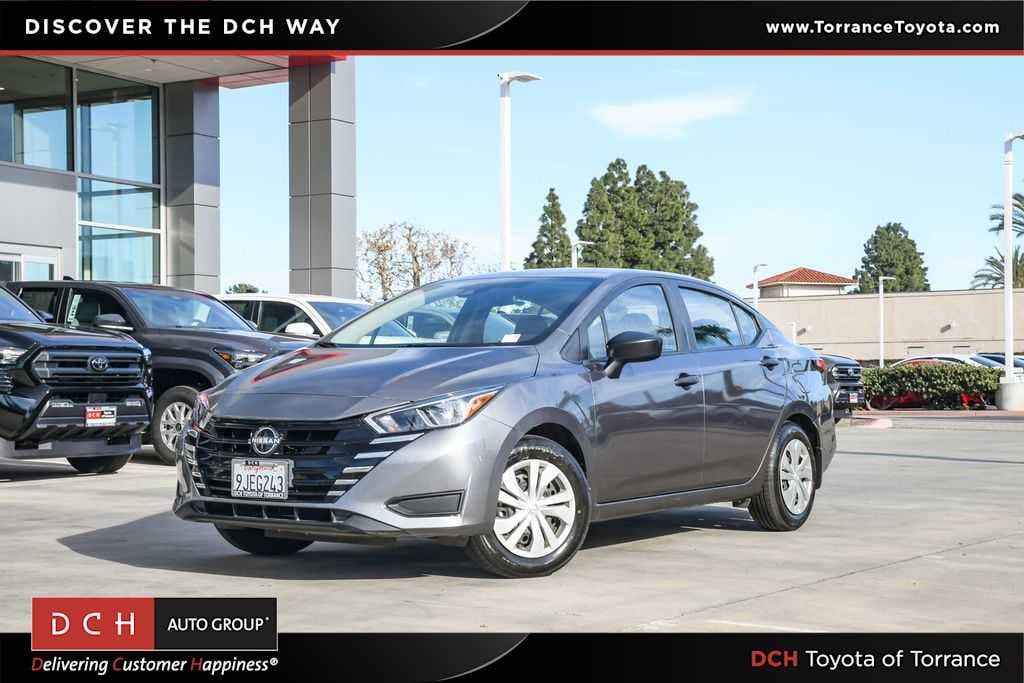 2023 Nissan Versa Sedan S