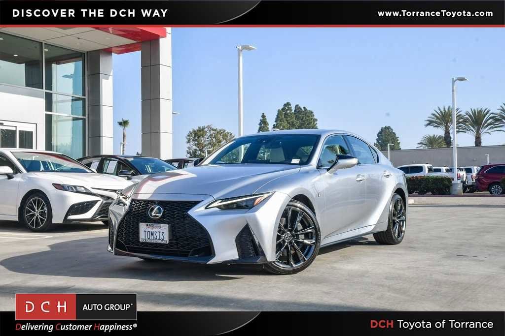 2023 Lexus IS 350 F SPORT's photo