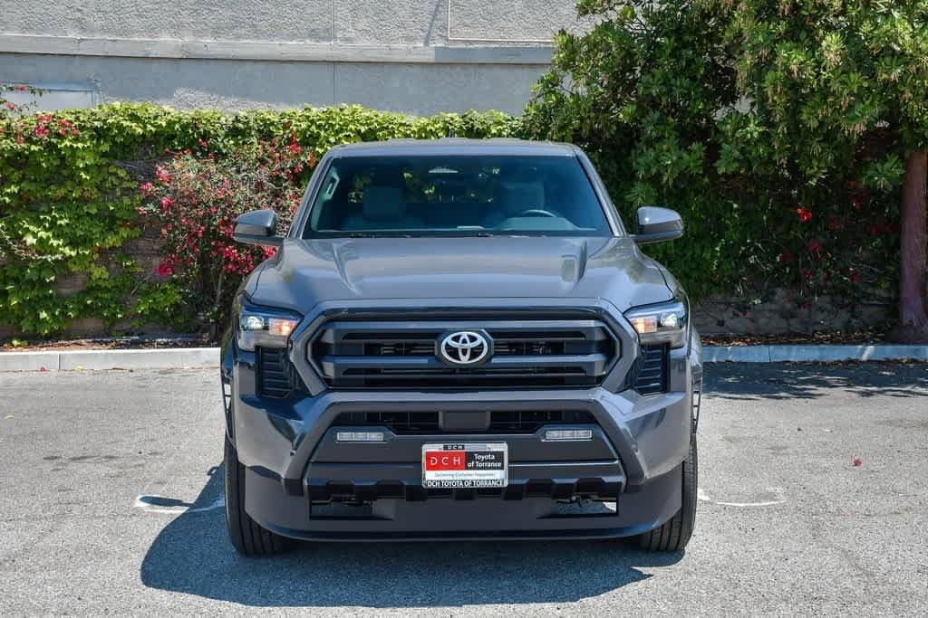 Thumbnail: 2025 Toyota Tacoma - 2