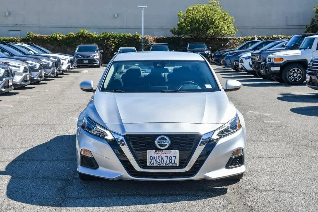 Thumbnail: 2021 Nissan Altima - 2