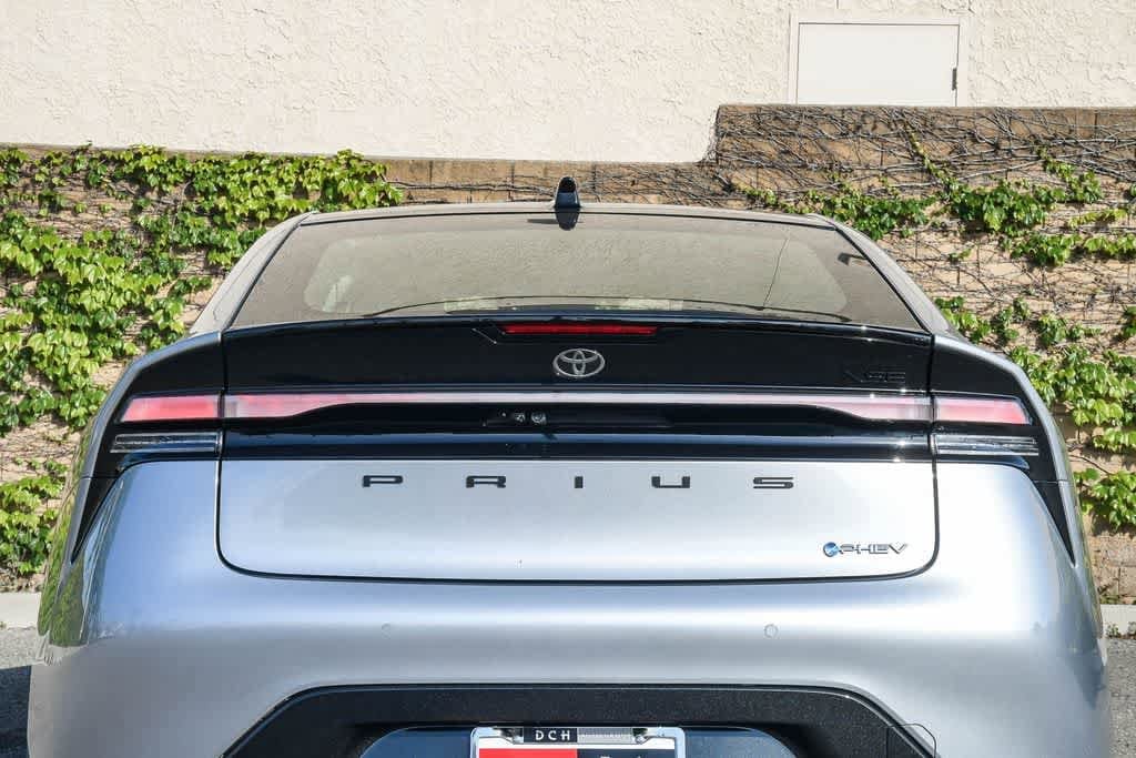 Thumbnail: 2026 Toyota Prius - 9