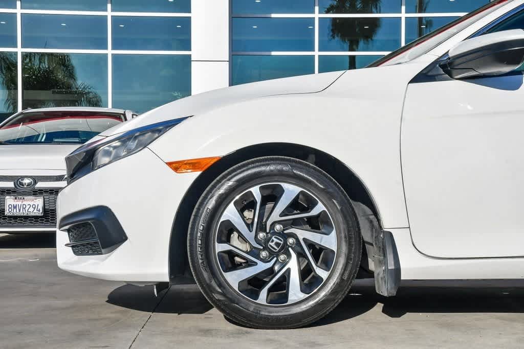 Thumbnail: 2017 Honda Civic - 10