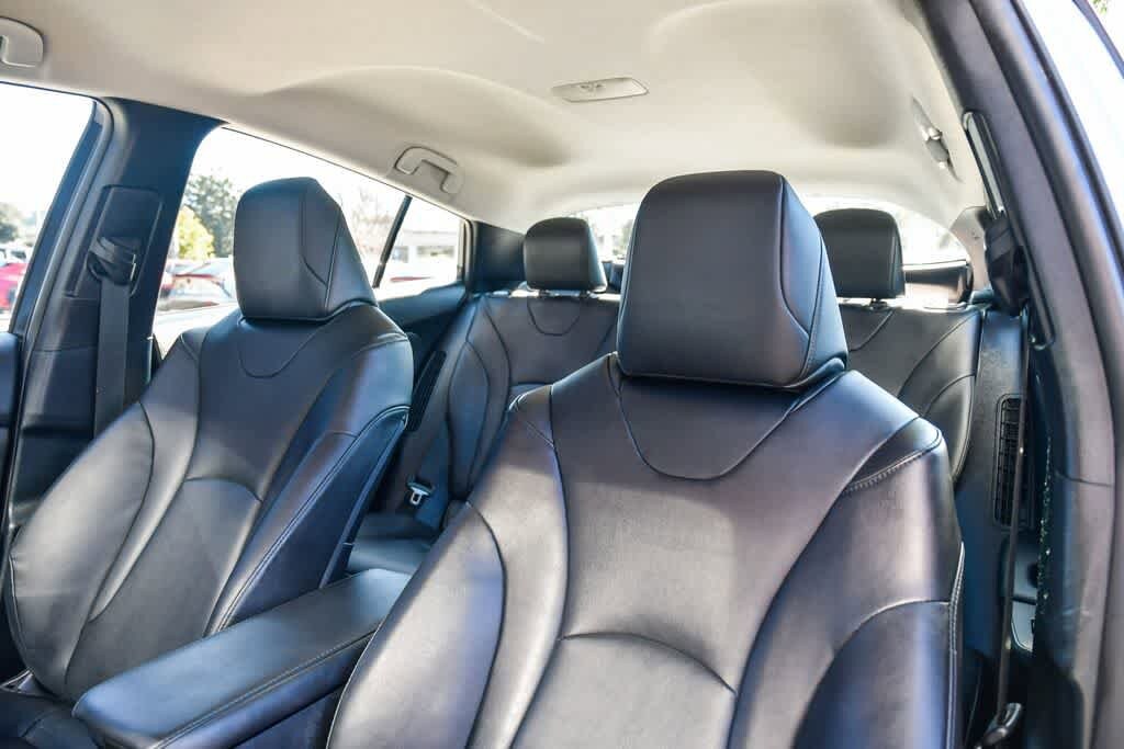 Thumbnail: 2019 Toyota Prius Prime - 17