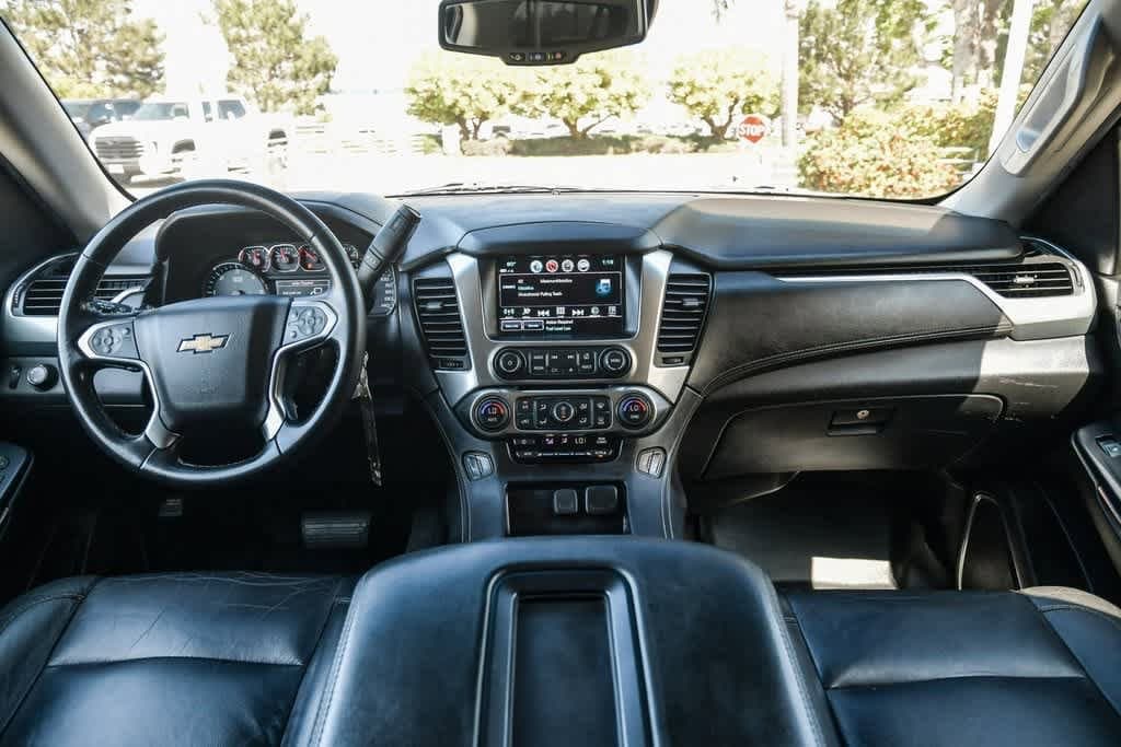 Thumbnail: 2019 Chevrolet Tahoe - 14