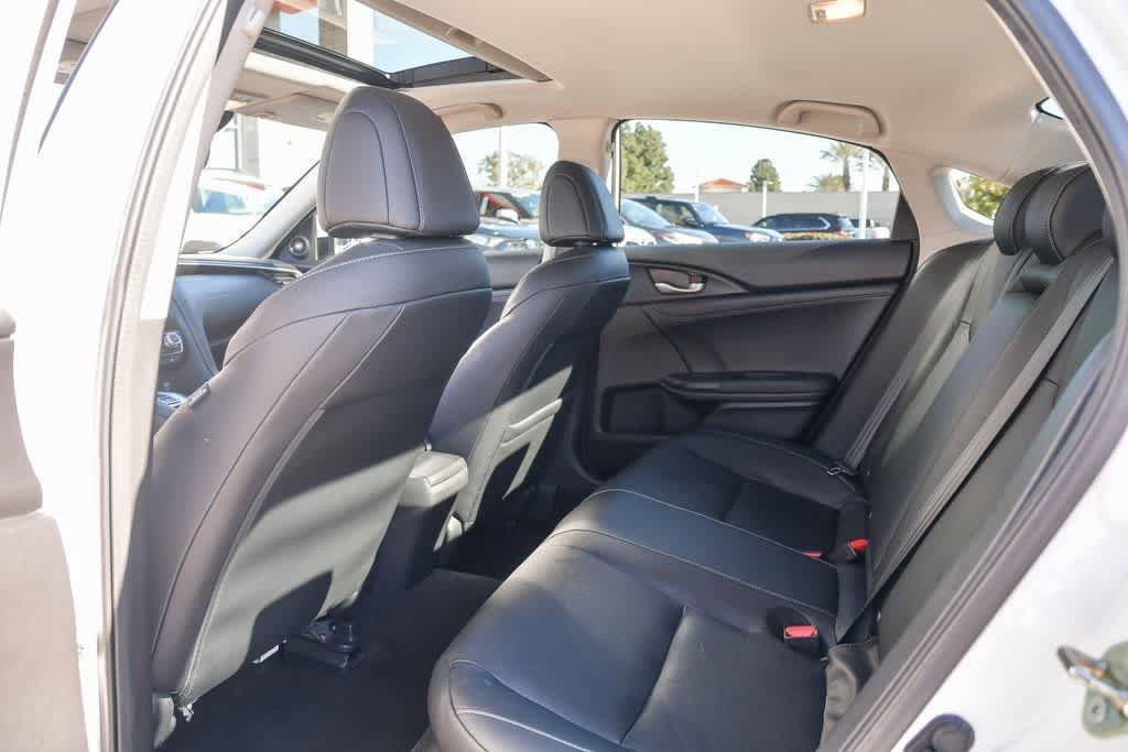 Thumbnail: 2020 Honda Insight - 17