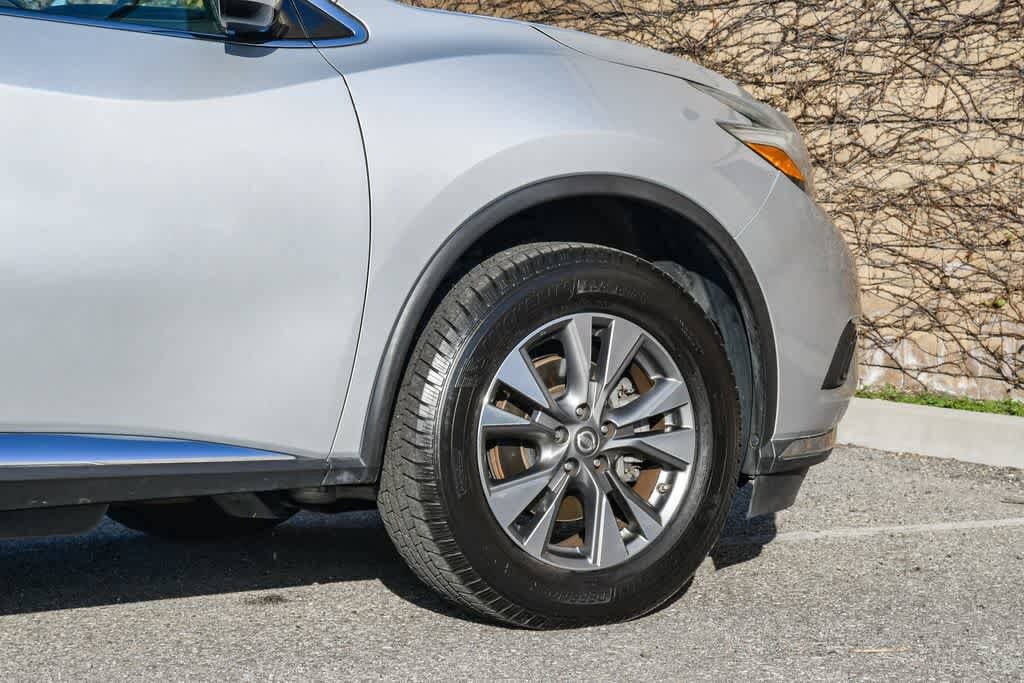 Thumbnail: 2015 Nissan Murano - 11