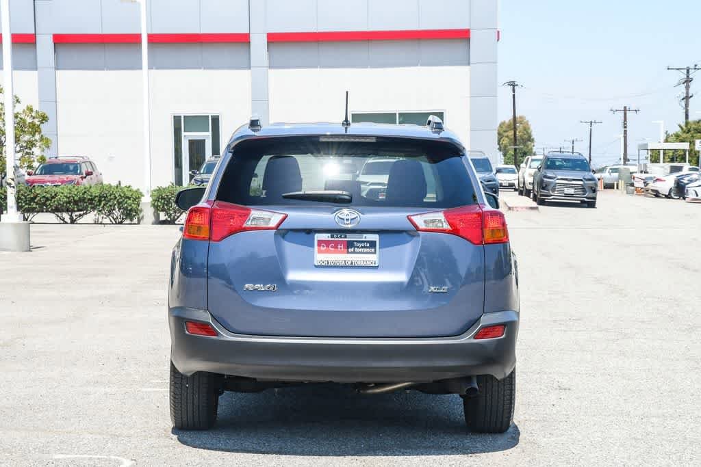 Thumbnail: 2013 Toyota RAV4 - 8