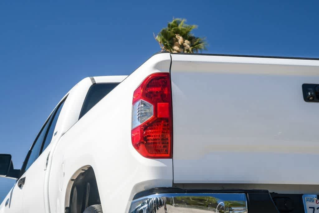 2014 Toyota Tundra SR5 photo 5