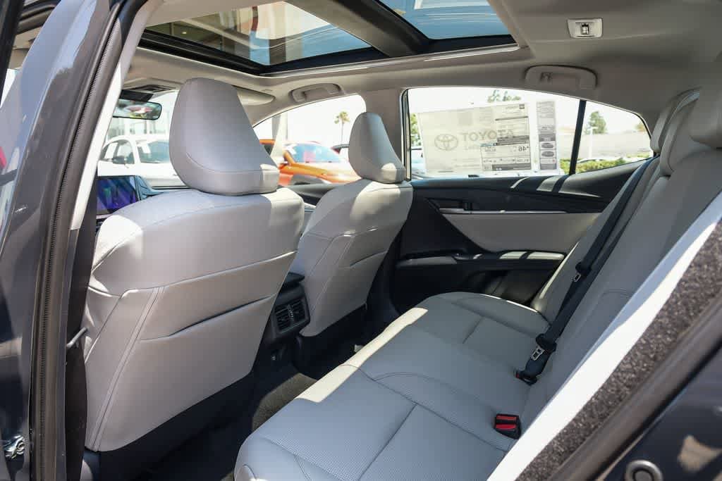 Thumbnail: 2026 Toyota Camry - 18