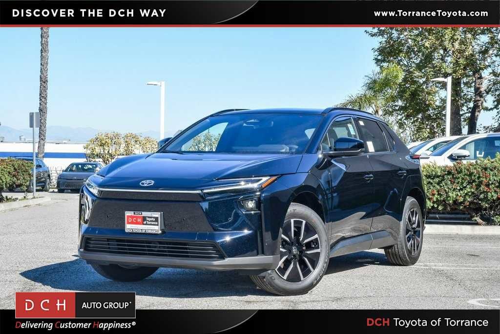 2026 Toyota bZ XLE's photo