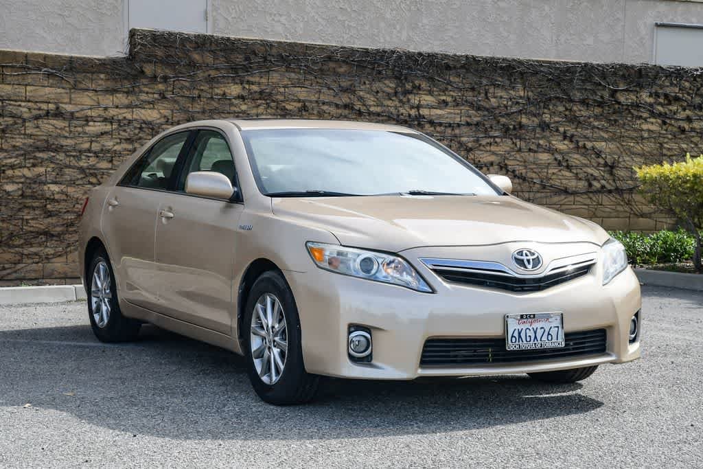 Thumbnail: 2010 Toyota Camry - 3