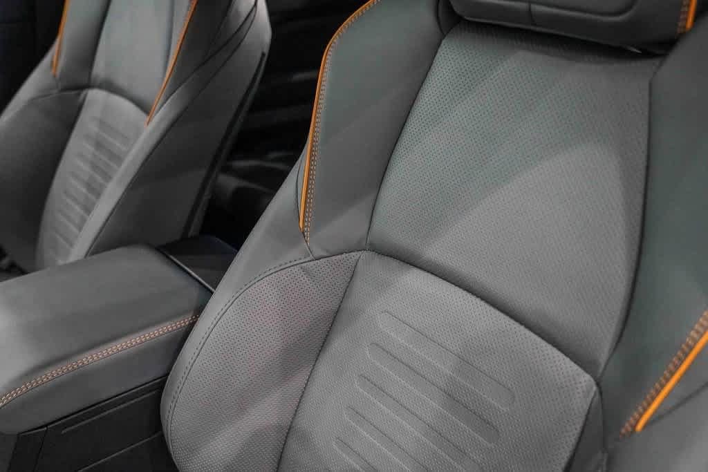 Thumbnail: 2025 Toyota 4Runner - 25