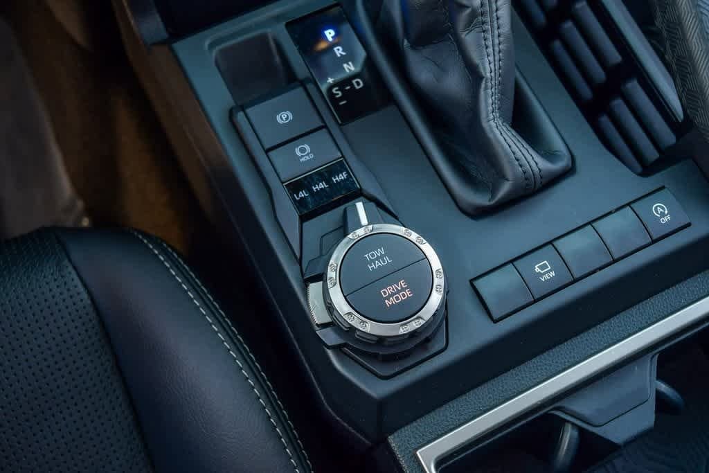 Thumbnail: 2025 Toyota 4Runner - 23