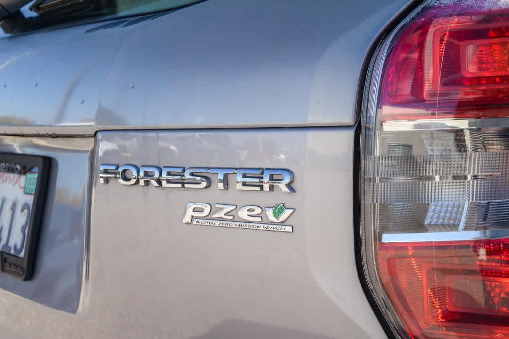 Used 2016 Subaru Sport Utility 2.5i Touring Ice Silver Metallic