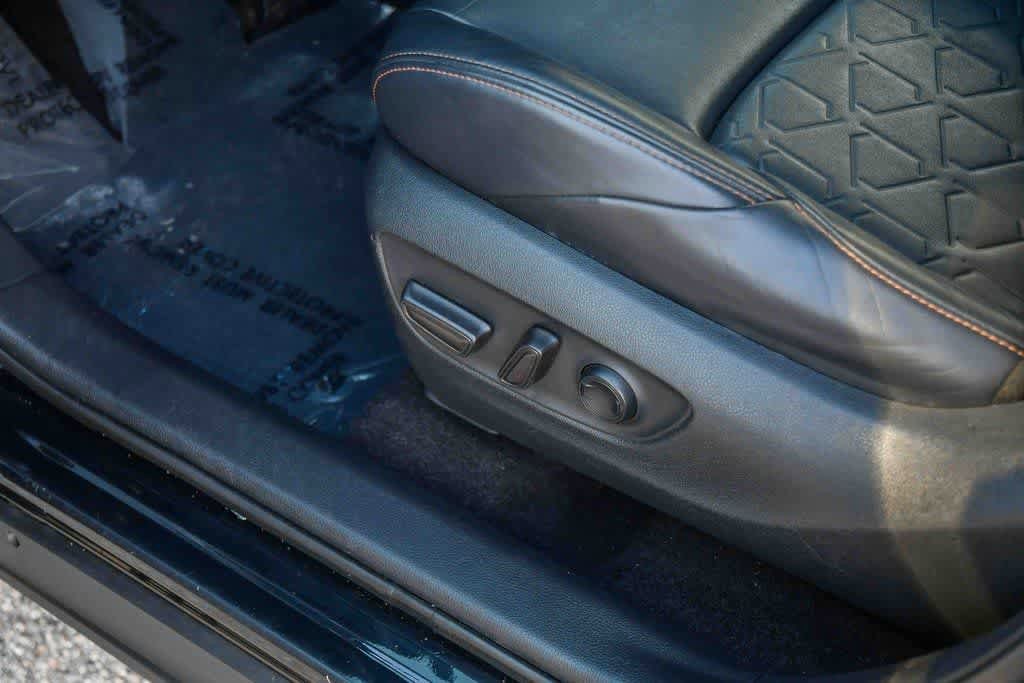 Thumbnail: 2019 Toyota RAV4 - 20