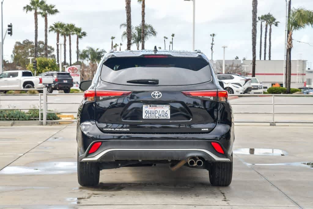 Thumbnail: 2024 Toyota Highlander - 8