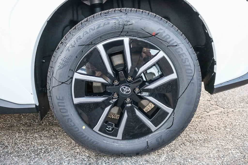 Thumbnail: 2026 Toyota bZ - 10