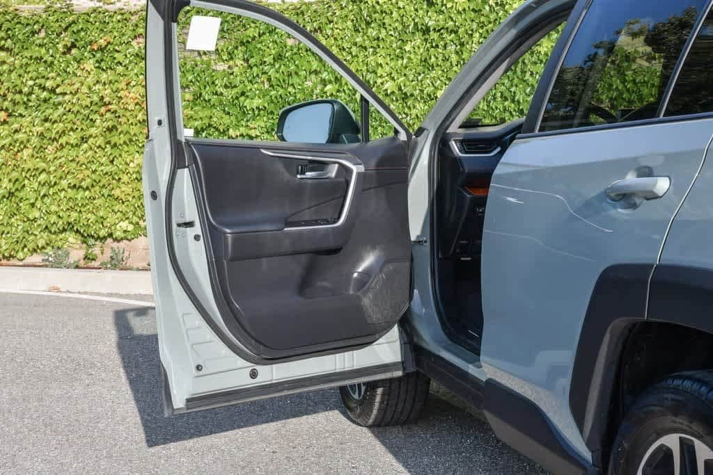2021 Toyota RAV4 Adventure 20