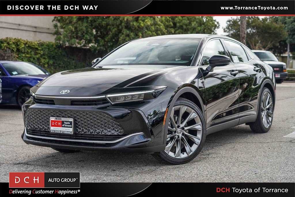 2026 Toyota Crown Sedan 