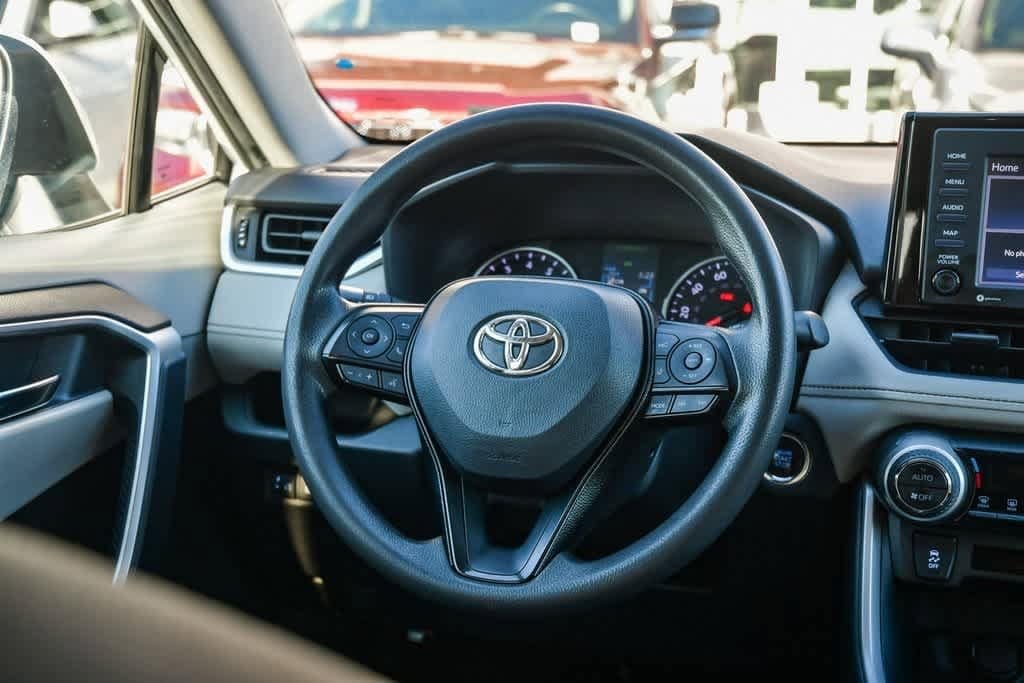 Thumbnail: 2021 Toyota RAV4 - 12