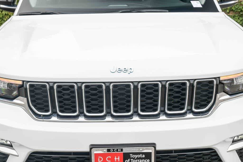 Thumbnail: 2022 Jeep Grand Cherokee - 4