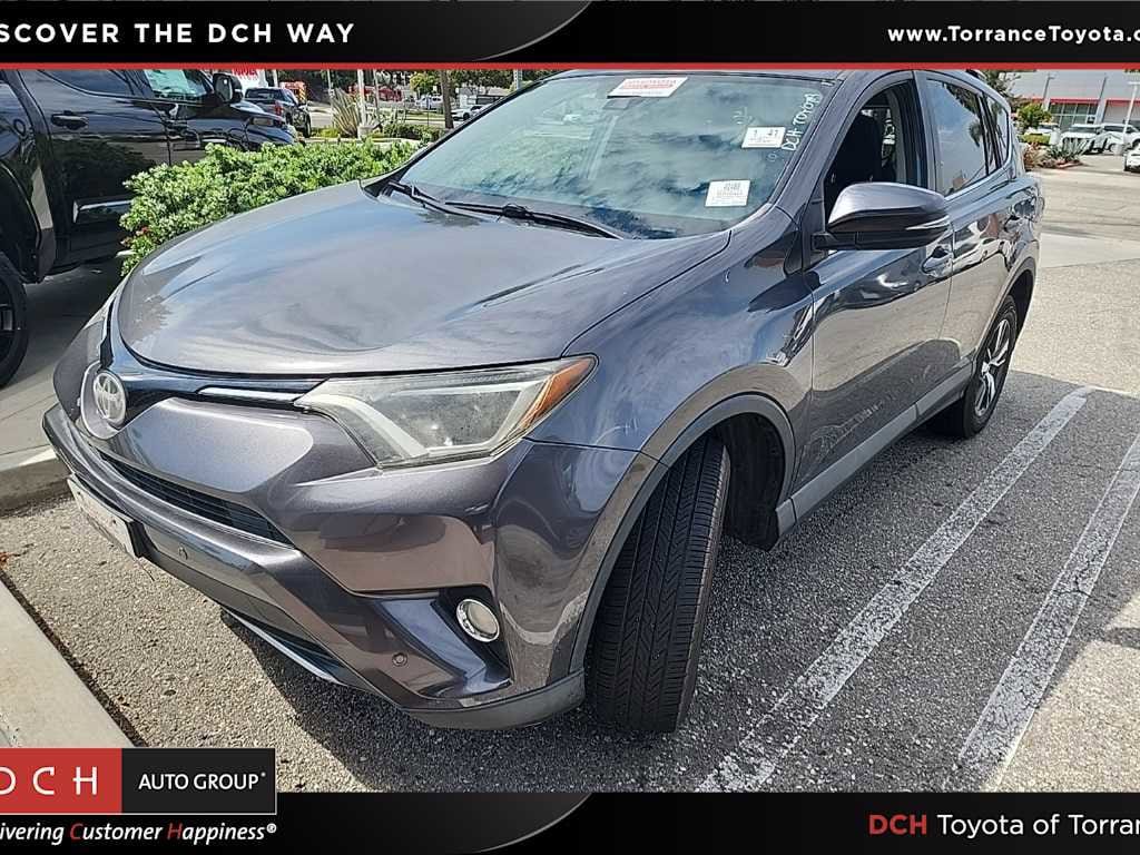 2018 Toyota RAV4 XLE -
                Torrance, CA