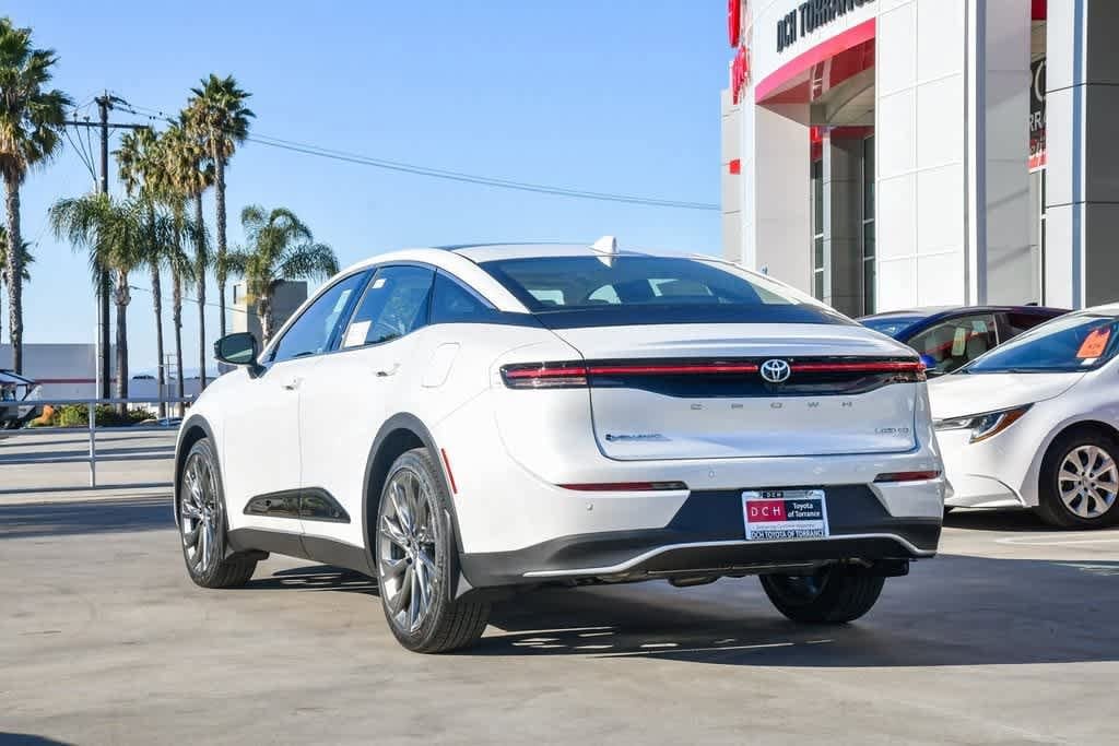 Thumbnail: 2026 Toyota Crown - 9