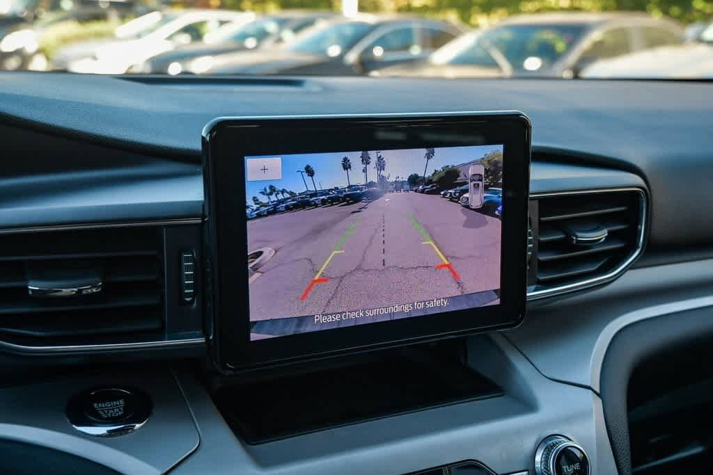 Thumbnail: 2023 Ford Explorer - 26