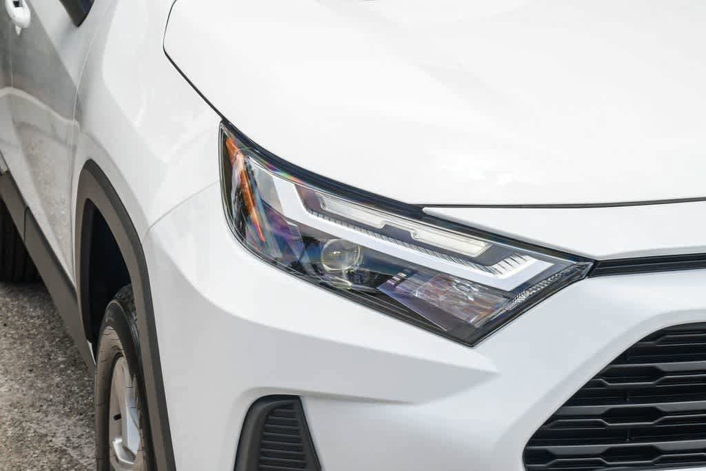 Thumbnail: 2025 Toyota RAV4 - 4