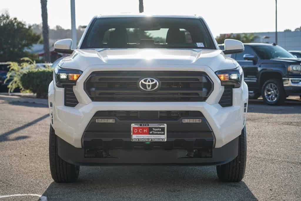 Thumbnail: 2025 Toyota Tacoma - 4