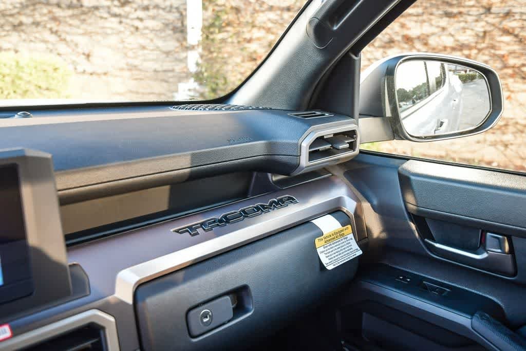 2026 Toyota Tacoma TRD Sport - Photo 24