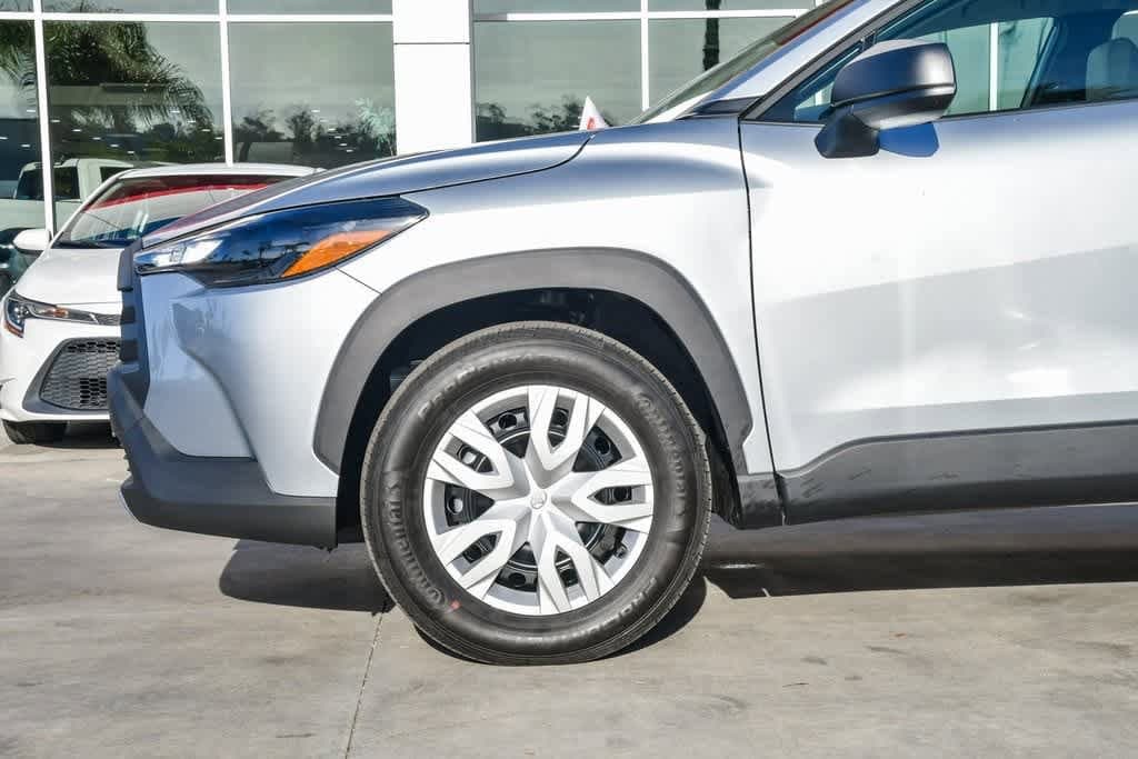 Thumbnail: 2026 Toyota Corolla Cross - 10