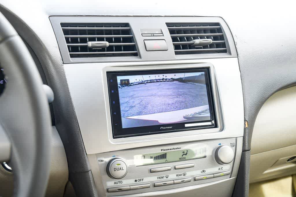 Thumbnail: 2010 Toyota Camry - 22