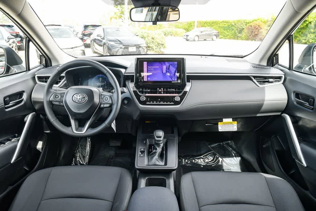 Thumbnail: 2026 Toyota Corolla Cross - 14