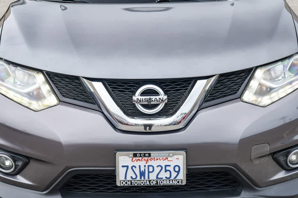 2016 Nissan Rogue SL photo 4