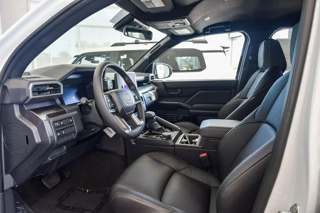 Thumbnail: 2025 Toyota 4Runner - 19