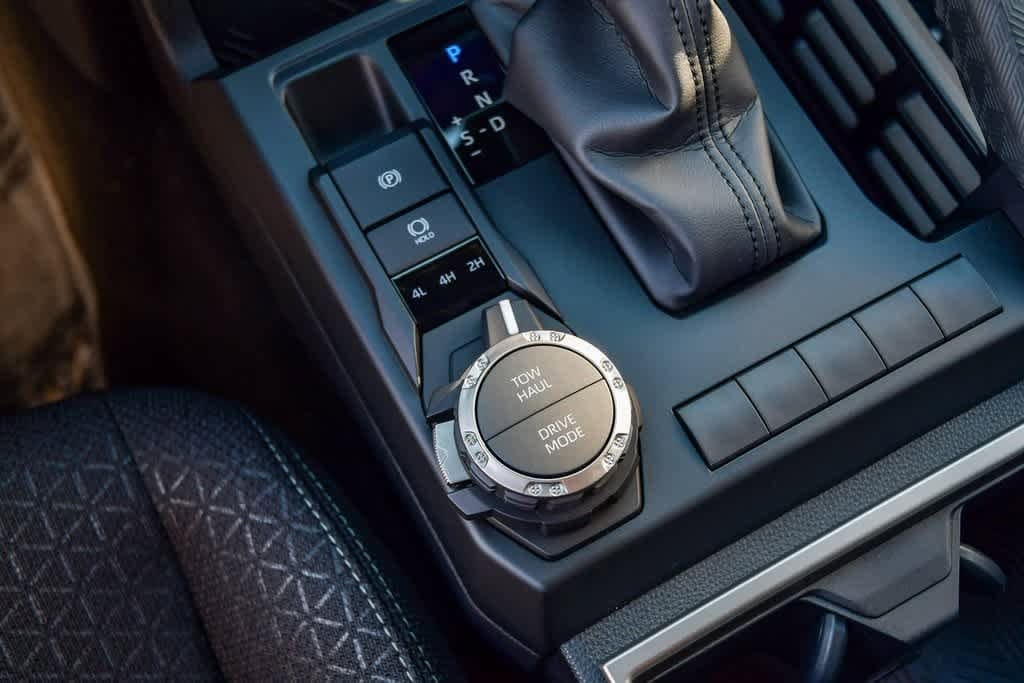 Thumbnail: 2025 Toyota 4Runner - 22