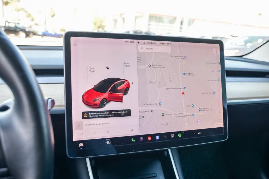 Thumbnail: 2019 Tesla Model 3 - 23
