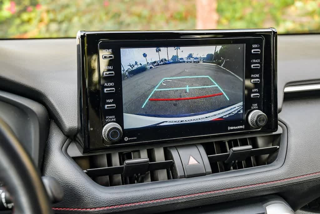 Thumbnail: 2021 Toyota RAV4 - 27