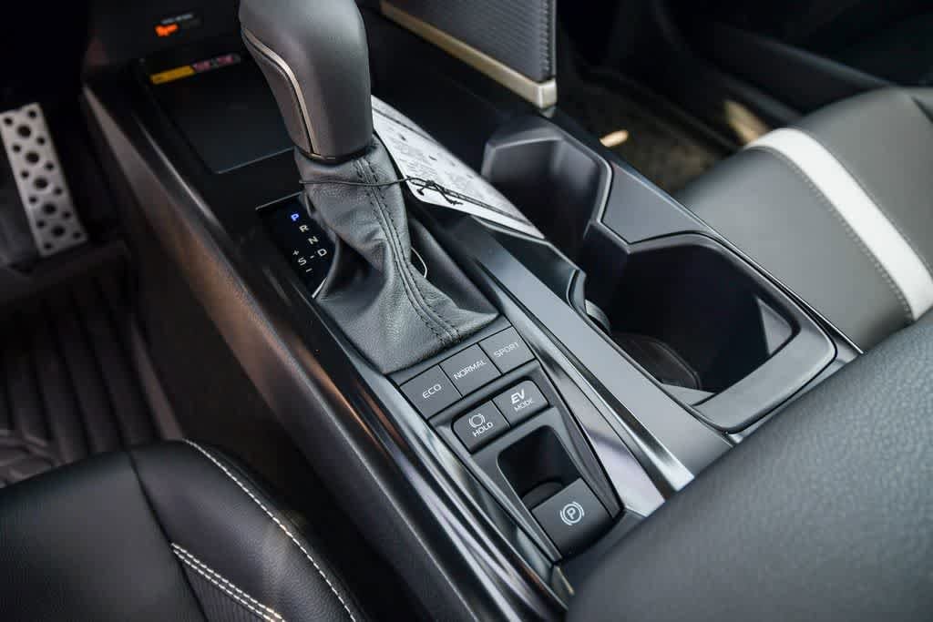 Thumbnail: 2026 Toyota Camry - 19