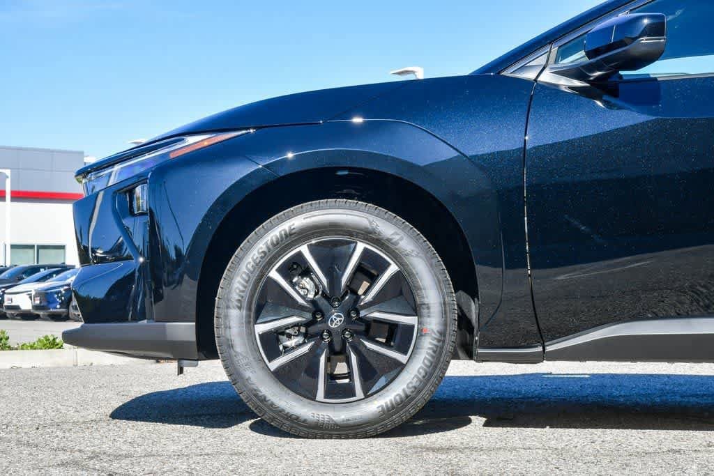 2026 Toyota bZ XLE - Photo 10