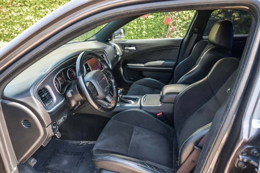 Thumbnail: 2020 Dodge Charger - 21