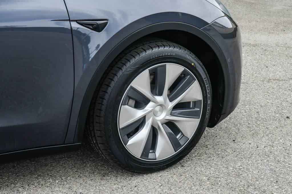 Thumbnail: 2021 Tesla Model Y - 11