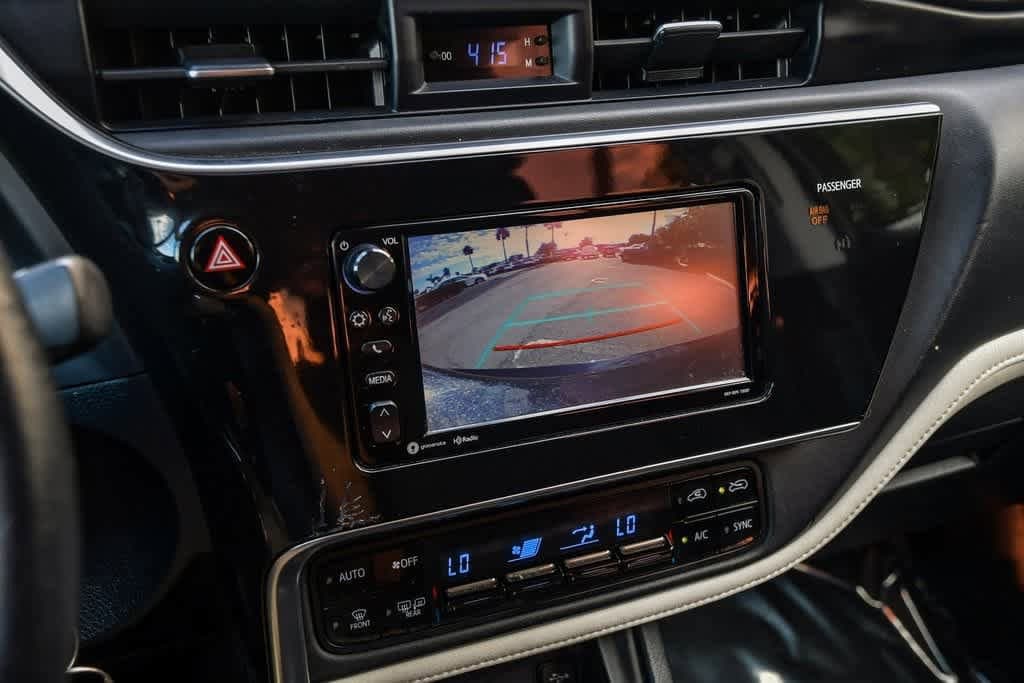 Thumbnail: 2018 Toyota Corolla iM - 23